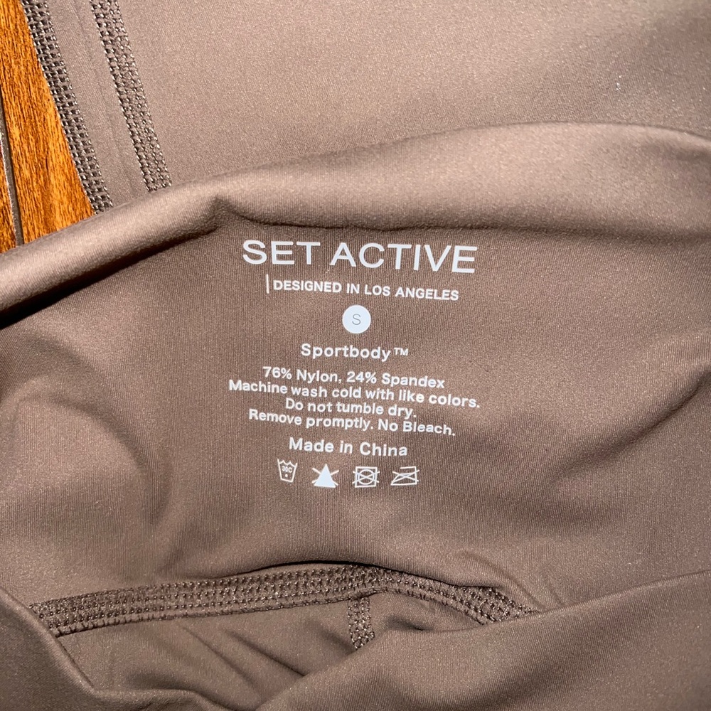 Set Active Set - image 3